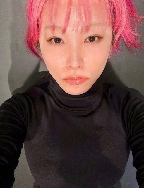 廚房剪出的瀏海